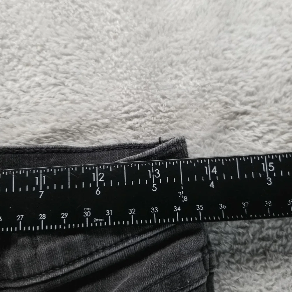 Madewell before purchasing